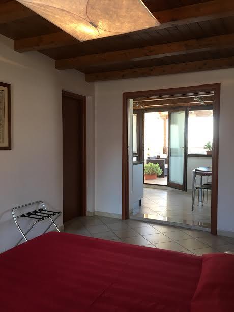 Mansarda Con Terrazzo Apartment Трапани Екстериор снимка