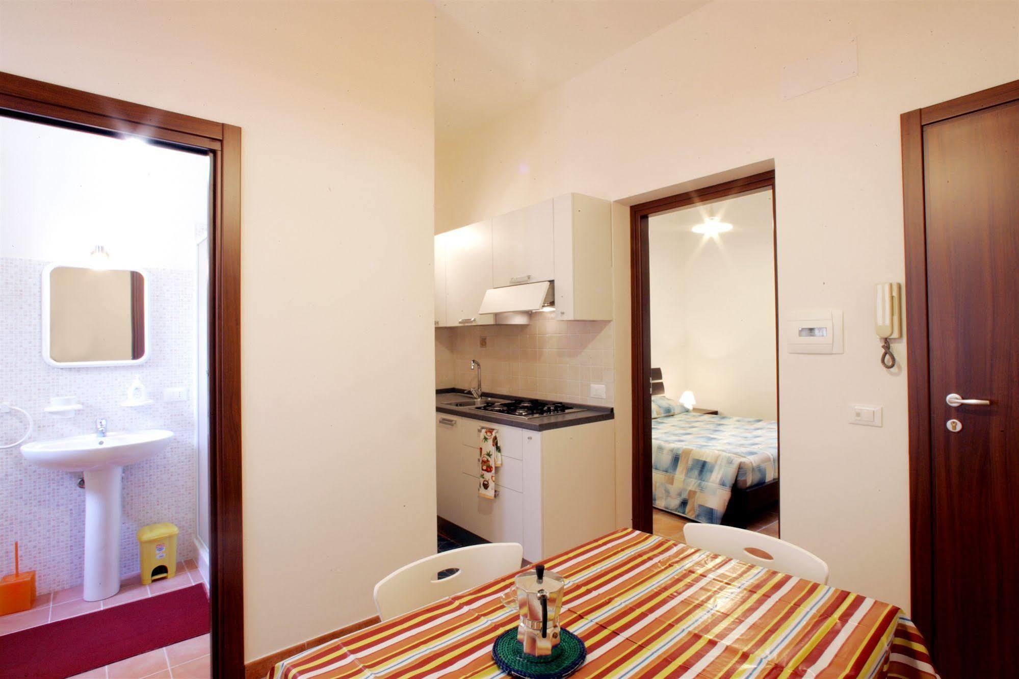 Mansarda Con Terrazzo Apartment Трапани Екстериор снимка
